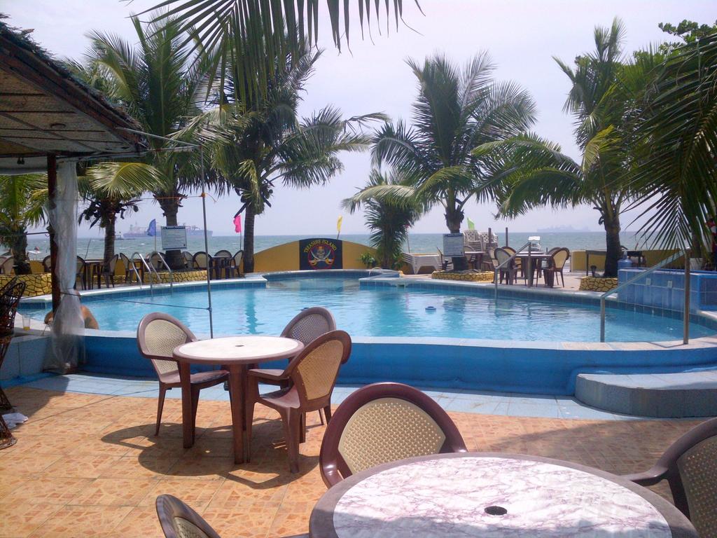 Treasure Island Resort Olóngapo Exterior foto