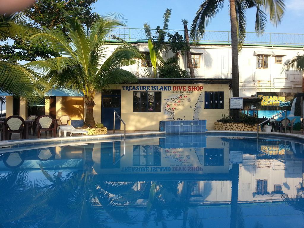 Treasure Island Resort Olóngapo Exterior foto